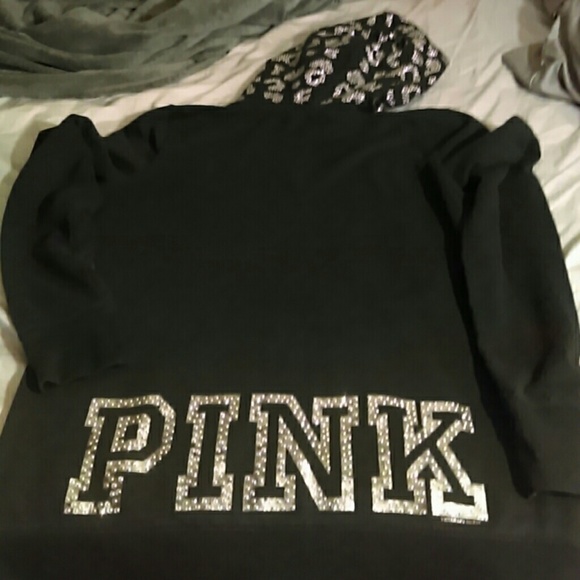 *SOLD*Vs PINK Bling Cheetah jacket - Picture 2 of 4